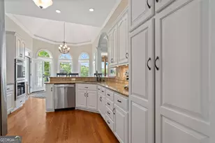 140 Bay Dr, Newnan, GA 30263 - Photo 18