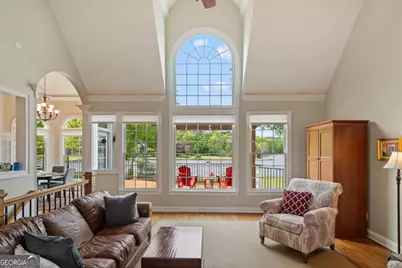 140 Bay Drive, Newnan, GA 30263 - Photo 8