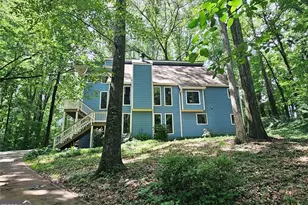 495 Nottingham Dr, Marietta, GA 30066 - Photo 2