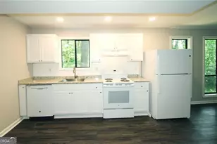 495 Nottingham Dr, Marietta, GA 30066 - Photo 6