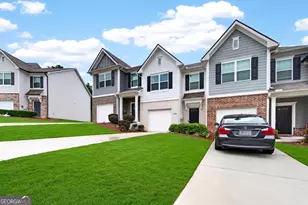 5705 Union Pointe Dr, Union City, GA 30291 - Photo 2