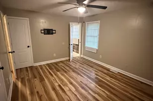 6379 Skyline Dr, Rex, GA 30273 - Photo 10