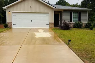 196 Chapman Rd, Macon, GA 31211 - Photo 1