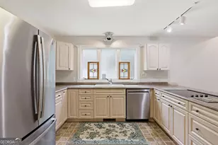 205 Mill Creek Cir, Martin, GA 30557 - Photo 12