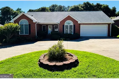 740 Saint Ives Lane, Athens, GA 30606 - Photo 2