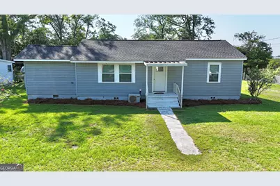 709 Virginia Avenue, Glennville, GA 30427 - Photo 1