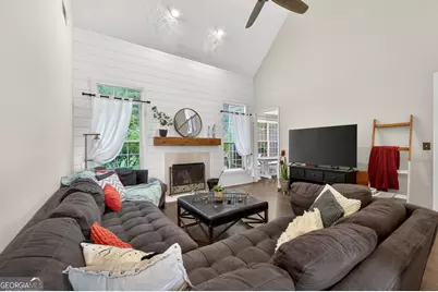 625 Ruby Forest Parkway, Suwanee, GA 30024 - Photo 10