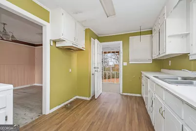 3955 Falcon Parkway, Flowery Branch, GA 30542 - Photo 12