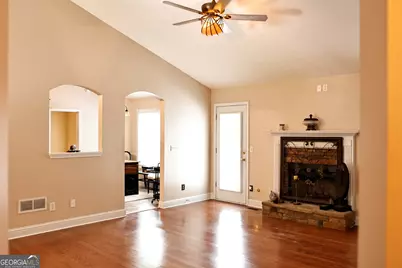 205 Paden Drive, Winder, GA 30680 - Photo 8