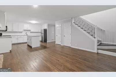 7127 Riverside Drive, Atlanta, GA 30328 - Photo 6