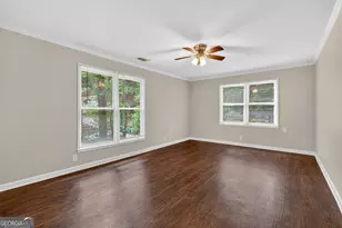 7127 Riverside Dr, Atlanta, GA 30328 - Photo 20