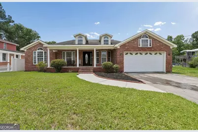 27 Darling Street, Savannah, GA 31408 - Photo 1