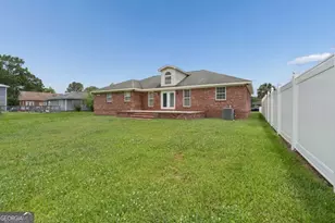 27 Darling St, Savannah, GA 31408 - Photo 26
