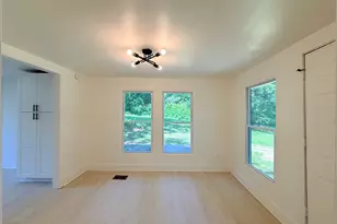 556 Church St NW, Atlanta, GA 30318 - Photo 4