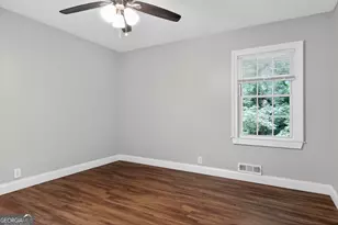 1868 Longdale Dr, Decatur, GA 30032 - Photo 18