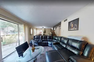 8579 Creekwood Way, Jonesboro, GA 30238 - Photo 2