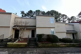 2082 Oak Park Ln, Decatur, GA 30032 - Photo 2