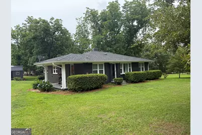 224 Spring Street, Social Circle, GA 30025 - Photo 1