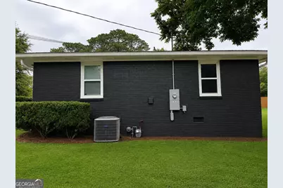 224 Spring Street, Social Circle, GA 30025 - Photo 2