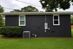 224 Spring St, Social Circle, GA 30025 - Photo 2