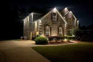 2420 Brynlyn Woods Dr NE, Conyers, GA 30013 - Photo 4