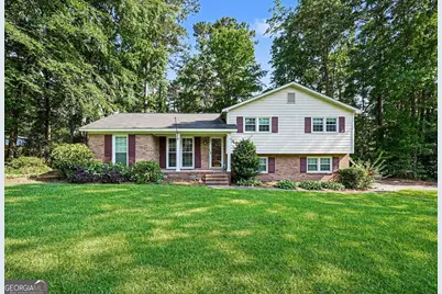 752 Springdale Woods Drive, Macon, GA 31210 - Photo 2
