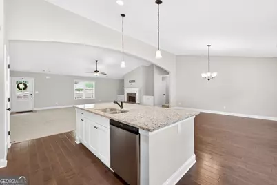 561 Oconee Lane, Commerce, GA 30529 - Photo 14