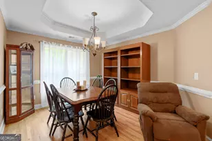 51 Creekwood Dr, Griffin, GA 30223 - Photo 4