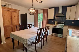 2503 Ridgecrest Dr NW, Kennesaw, GA 30152 - Photo 2