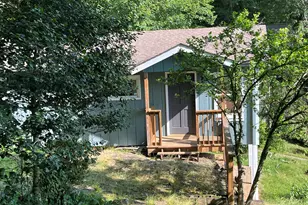 49 Turtle Hill Ln, Clayton, GA 30525 - Photo 2