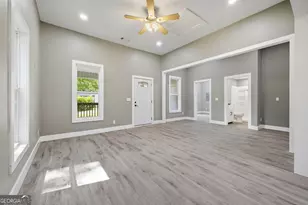 402 Evergreen Street SW, Rome, GA 30161 - Photo 6