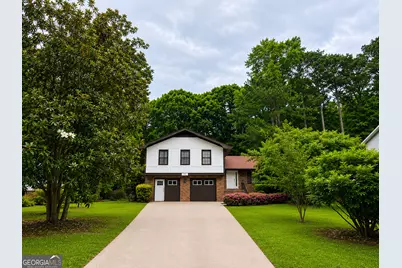 792 Mountainbrooke Circle, Stone Mountain, GA 30087 - Photo 1