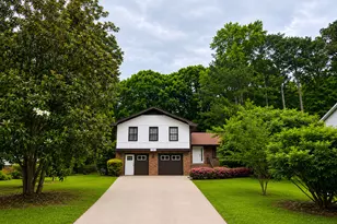 792 Mountainbrooke Circle, Stone Mountain, GA 30087 - Photo 1