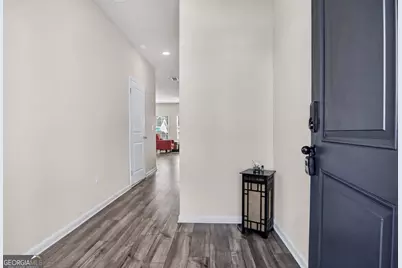 131 Regent Park, Hoschton, GA 30548 - Photo 4