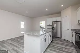 110 Howell Dr, Villa Rica, GA 30180 - Photo 8