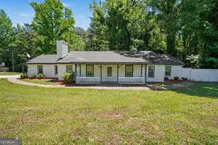 592 Henderson Rd, Jonesboro, GA 30238 - Photo 1