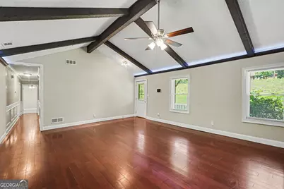 592 Henderson Road, Jonesboro, GA 30238 - Photo 4