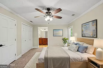 592 Henderson Road, Jonesboro, GA 30238 - Photo 16