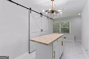 2023 Stoneleigh Dr, Stone Mountain, GA 30087 - Photo 16