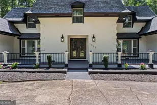 2023 Stoneleigh Dr, Stone Mountain, GA 30087 - Photo 2