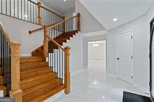 2023 Stoneleigh Dr, Stone Mountain, GA 30087 - Photo 18