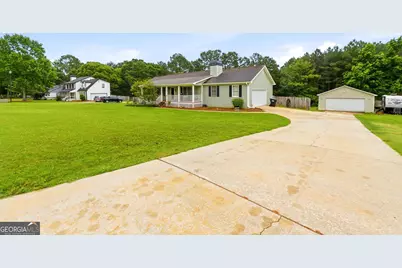136 Thicket Trail, McDonough, GA 30252 - Photo 2