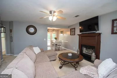 195 Pinewood Drive, Senoia, GA 30276 - Photo 6