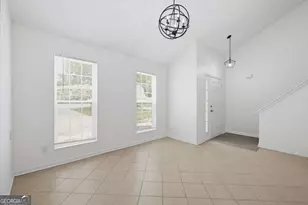 1324 Hollenbeck Ln, Riverdale, GA 30296 - Photo 6