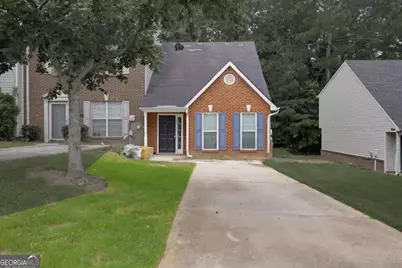 1324 Hollenbeck Lane, Riverdale, GA 30296 - Photo 1