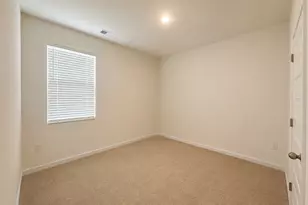236 Sullivan St, Hampton, GA 30228 - Photo 10