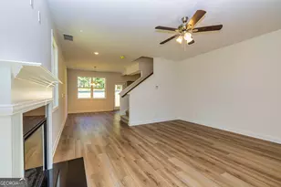 11 E Reynolds St, Newnan, GA 30263 - Photo 22