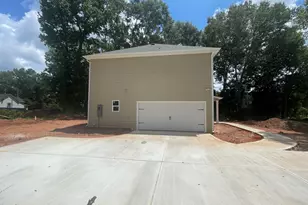 11 E Reynolds St, Newnan, GA 30263 - Photo 6