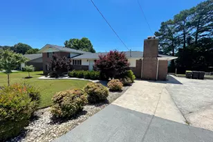 51 Lyons Dr NW, Rome, GA 30165 - Photo 1