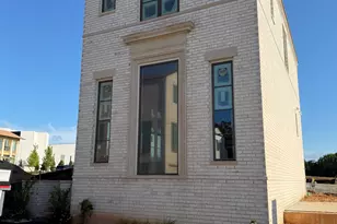 310 6th St, Fayetteville, GA 30214 - Photo 2